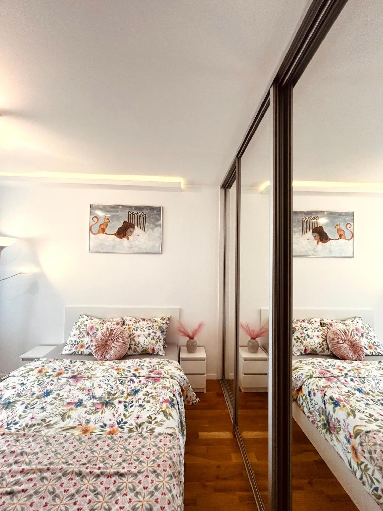 Downtown Apartments Tiffany Rzeszow Bagian luar foto